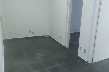 Sala Comercial para alugar - 40m&sup2; - CENTRO