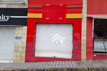 Sal&atilde;o Comercial para alugar - 70m&sup2; - Centro