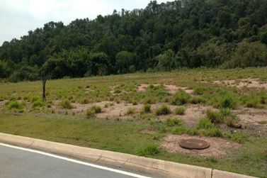 Terreno &agrave; venda - 607m&sup2; - Residencial Granville