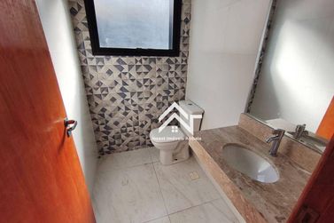 Casa para alugar - 228m&sup2; - Rio Abaixo