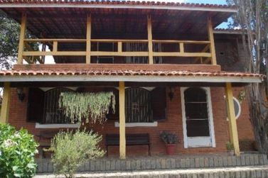 Ch&aacute;cara &agrave; venda - 650m&sup2; - Jardim Maracan&atilde;