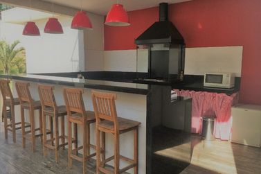 Casa &agrave; venda - 230m&sup2; - Jardim Imperial