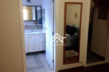 Casa para alugar - 245m&sup2; - Condominio Flamboyant B