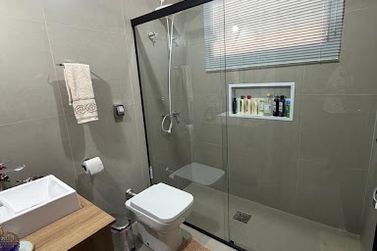 Casa &agrave; venda - 100m&sup2; - Alvin&oacute;polis