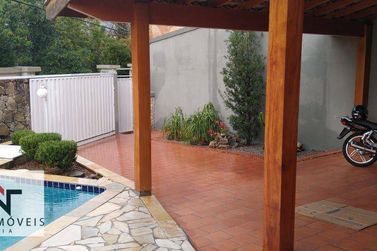 Casa &agrave; venda - 260m&sup2; - Vila Petr&oacute;polis