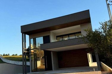 Casa &agrave; venda - 374m&sup2; - Flamboyant
