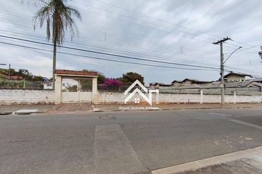 Terreno &agrave; venda - 500m&sup2; - Jardim dos Pinheiros