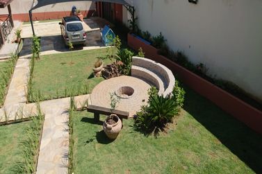 Ch&aacute;cara &agrave; venda - 600m&sup2; - VALE DOS PINHEIROS