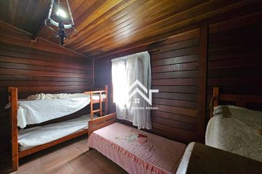 Ch&aacute;cara &agrave; venda - 800m&sup2; - Jardim Maracan&atilde;