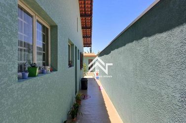 Casa &agrave; venda - 228m&sup2; - Jardim do Lago