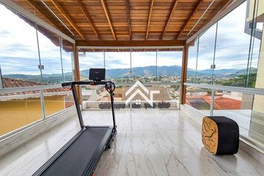 Casa &agrave; venda - 130m&sup2; - Jardim do Lago
