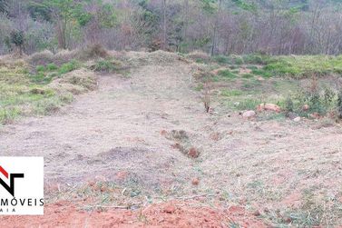 Terreno &agrave; venda - 192m&sup2; - Residencial Villa Verde