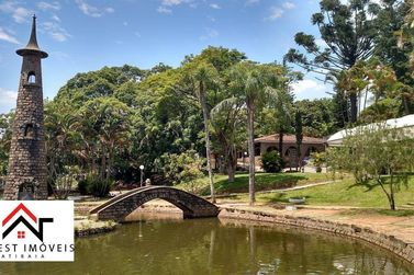 Terreno &agrave; venda - 744m&sup2; - Beiral das Pedras