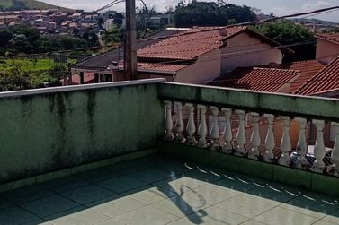 Sobrado &agrave; venda - JARDIM SANTO ANTONIO