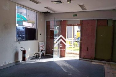 Sal&atilde;o Comercial para alugar - 369m&sup2; - Vila Esperia ou Giglio