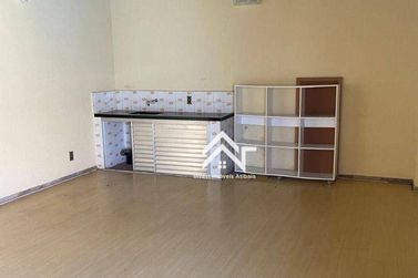Casa para alugar - 371m&sup2; - Vila Loanda