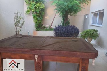 Casa &agrave; venda - 420m&sup2; - Parque Arco Iris