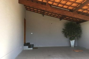 Casa &agrave; venda - 410m&sup2; - VILA ESPERIA OU GIGLIO