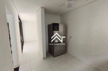 Casa para alugar - 228m&sup2; - Rio Abaixo
