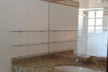 Casa &agrave; venda - 256m&sup2; - Rosario