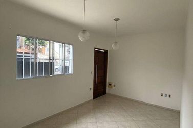 Casa para alugar - 90m&sup2; - Nova Cerejeiras