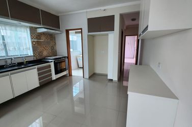 Sobrado para alugar - 150m&sup2; - JARDIM MARISTELA