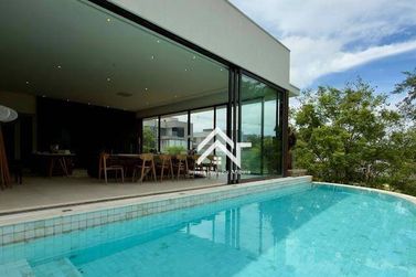 Casa &agrave; venda - 613m&sup2; - Condominio Porto Atibaia