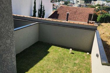 Casa &agrave; venda - 150m&sup2; - Jardim Jaragu&aacute;