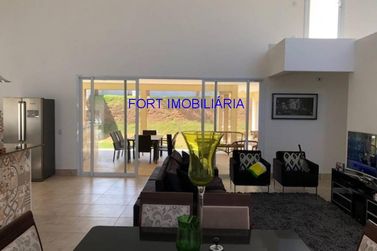Casa &agrave; venda - 350m&sup2; - CONDOM&Iacute;NIO RESIDENCIAL EQULIBRIUM