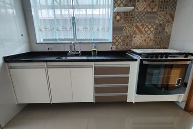 Sobrado para alugar - 150m&sup2; - JARDIM MARISTELA