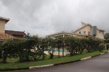 Casa &agrave; venda - 1000m&sup2; - Itapetinga