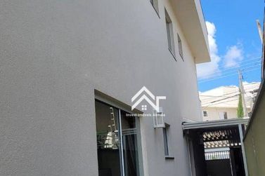 Casa &agrave; venda - 110m&sup2; - Jardim Jaragu&aacute;