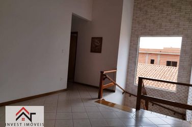 Casa &agrave; venda - 184m&sup2; - Jardim Jaragu&aacute;