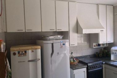 Ch&aacute;cara &agrave; venda - 720m&sup2; - Atibaia Belvedere