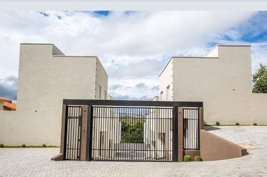 Sobrado &agrave; venda - 56m&sup2; - JARDIM S&Atilde;O FELIPE