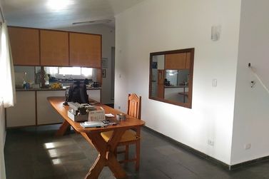 Ch&aacute;cara &agrave; venda - 187m&sup2; - LOTEAMENTO JARDIM SOLARES