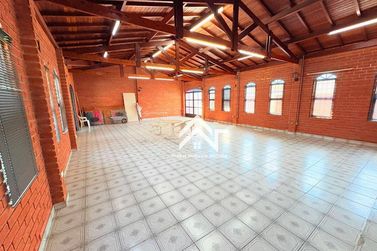 Sala Comercial para alugar - 500m&sup2; - Jardim do Lago