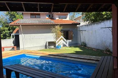 Casa para alugar - 212m&sup2; - Jardim do Lago