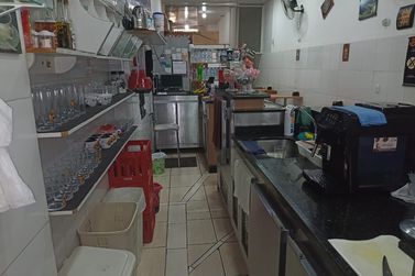Sal&atilde;o Comercial &agrave; venda - CENTRO