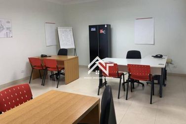 Sobrado &agrave; venda - 370m&sup2; - Jardim Brasil
