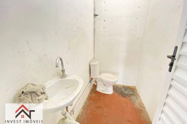 Sal&atilde;o Comercial para alugar - 1100m&sup2; - Caetetuba