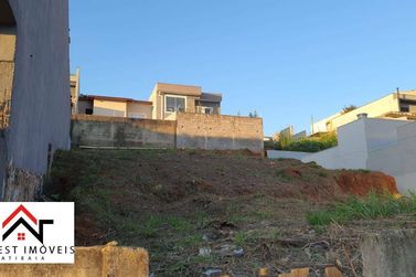 Terreno &agrave; venda - 206m&sup2; - Nova Cerejeira