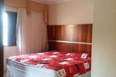 Casa &agrave; venda - 250m&sup2; - Jardim do Lago