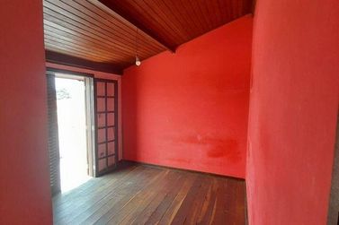 Casa para alugar - 300m&sup2; - Alvin&oacute;polis