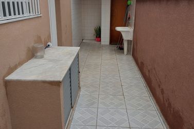 Casa para alugar - 85m&sup2; - JARDIM BRASIL