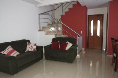 Casa &agrave; venda - 210m&sup2; - Atibaia Jardim