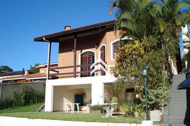 Casa &agrave; venda - 260m&sup2; - Jardim dos Pinheiros