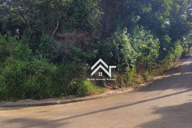 Terreno &agrave; venda - 720m&sup2; - Jardim Maracan&atilde;