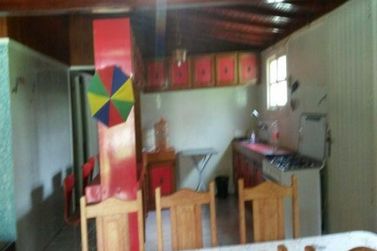 Ch&aacute;cara &agrave; venda - 6000m&sup2; - Tanque