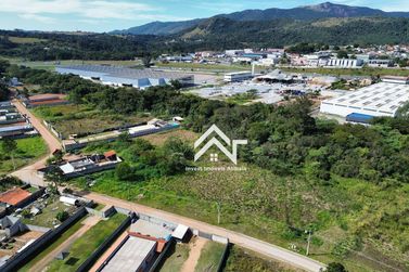 Terreno &agrave; venda - 2240m&sup2; - Jardim Est&acirc;ncia Brasil